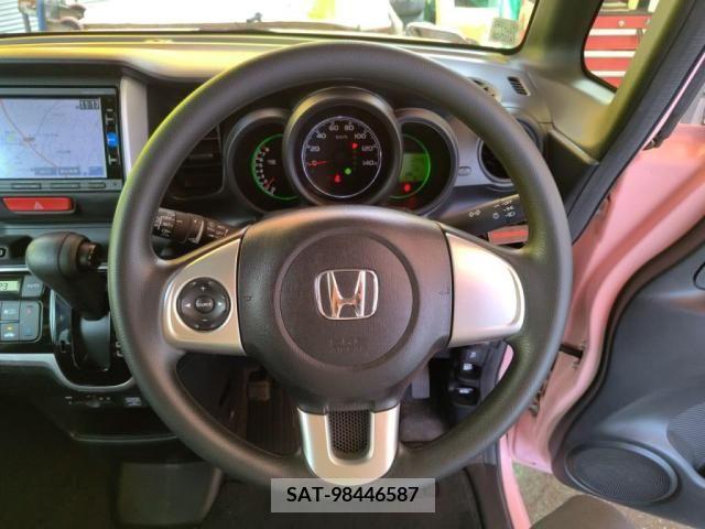 Honda N BOX 2017-04 306870-13