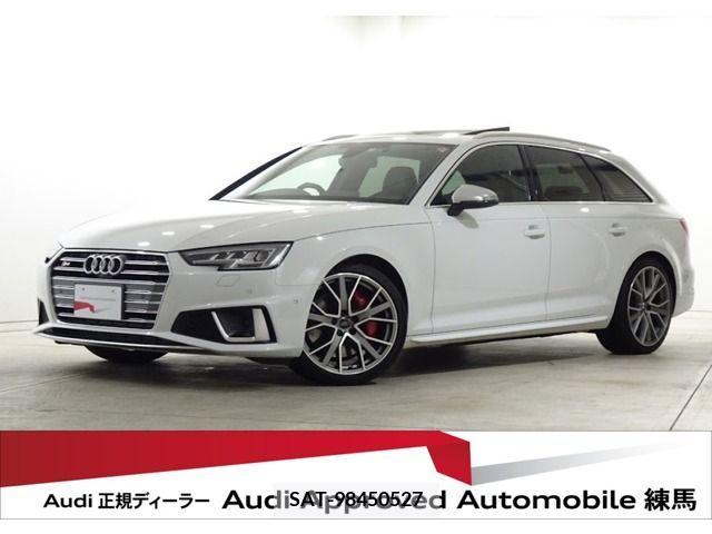 Audi S4 2019-05 317920-0