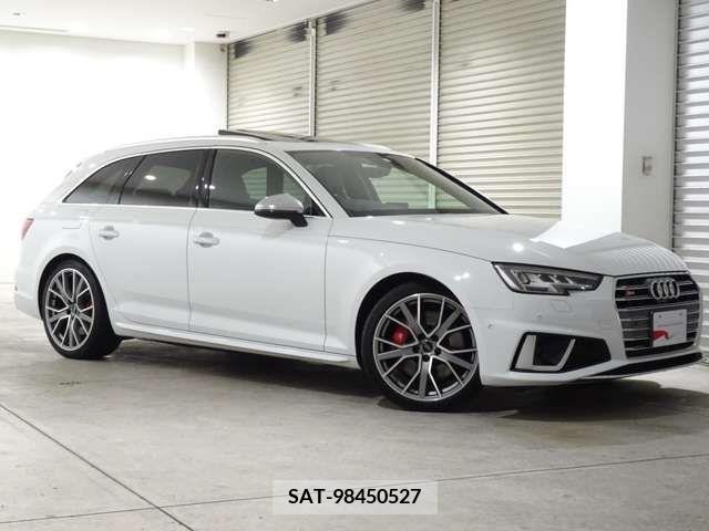 Audi S4 2019-05 317920-4