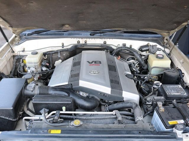 Toyota LAND CRUISER 2002-01 3849-17