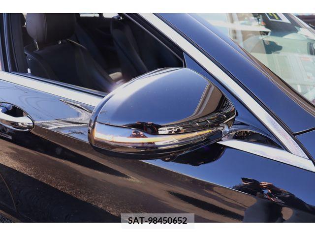 Mercedes Benz E-CLASS 2018-01 219760-18