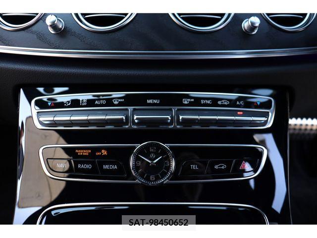 Mercedes Benz E-CLASS 2018-01 219760-11