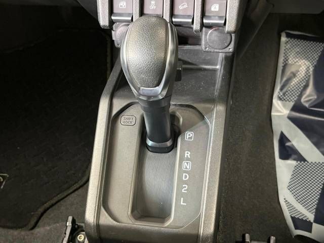 Suzuki JIMNY 2019-01 15305-15