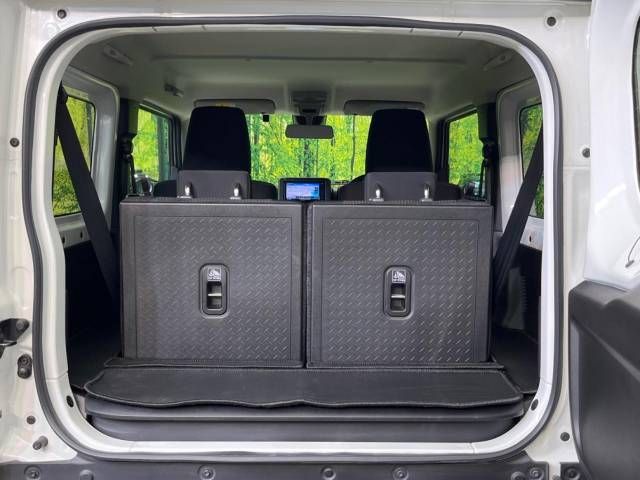 Suzuki JIMNY 2019-01 15305-10