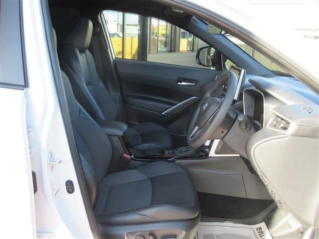 Toyota COROLLA CROSS 2022-11 195238-14