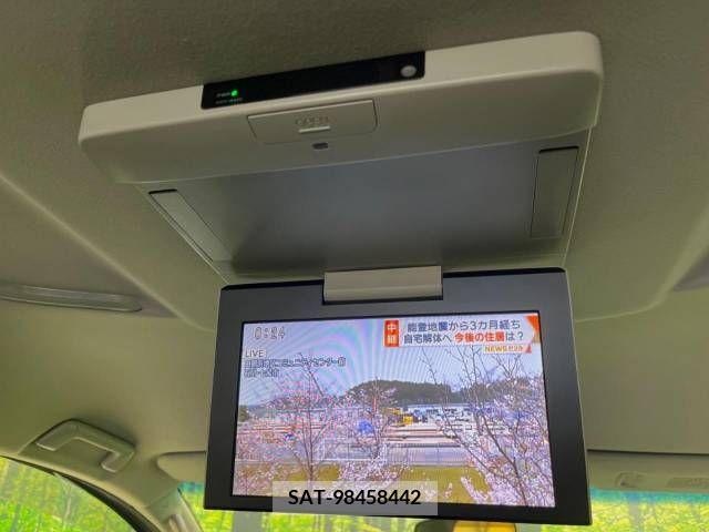 Toyota VELLFIRE 2015-09 240411-2