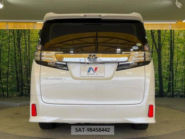 Toyota VELLFIRE 2015-09 240411-18