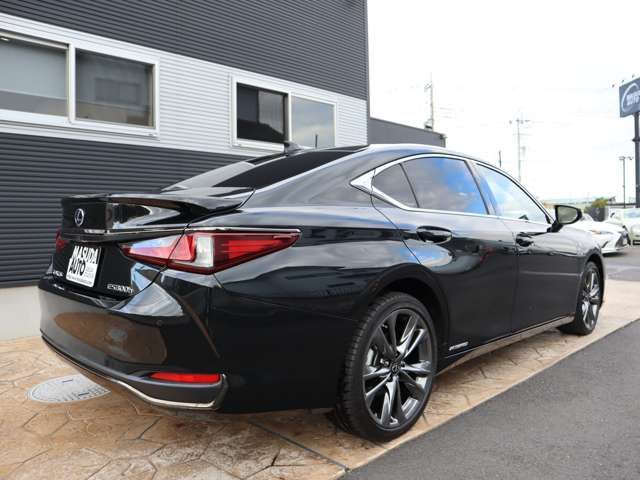 Lexus ES 2020-09 190339-6