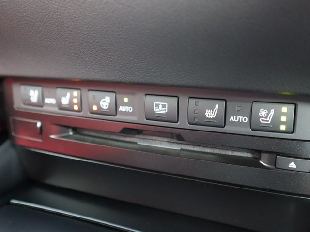 Lexus ES 2020-09 190339-16
