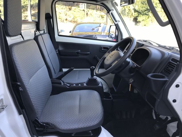 Mitsubishi MINICAB TRUCK 2014-09 3933-9