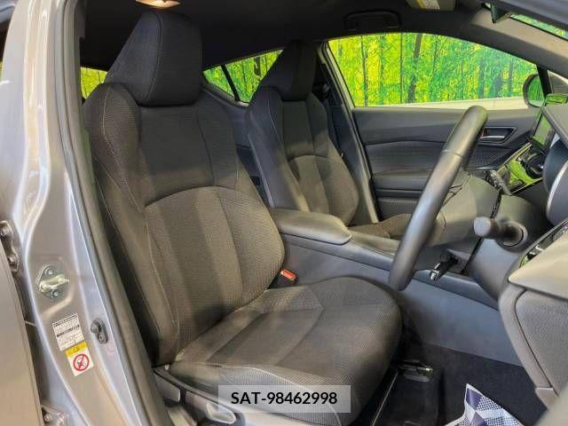 Toyota C-HR 2019-07 264945-7
