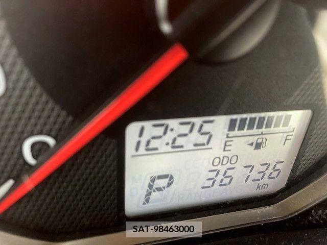 Toyota COROLLA AXIO 2015-01 236133-17