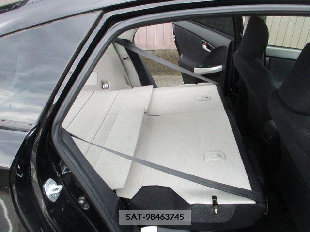 Toyota PRIUS 2013-02 382958-21