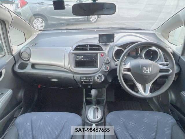 Honda FIT 2011-09 390822-1