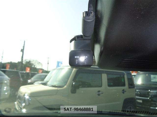 Nissan NOTE 2022-03 385996-15