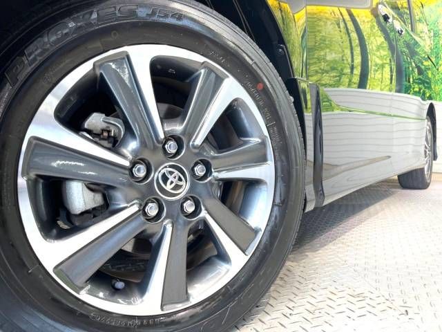 Toyota VOXY 2021-02 16363-14
