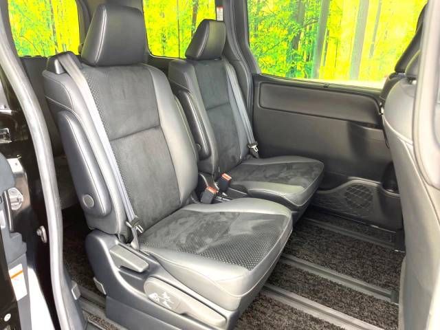 Toyota VOXY 2021-02 16363-9