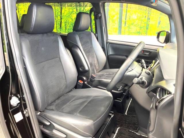Toyota VOXY 2021-02 16363-8