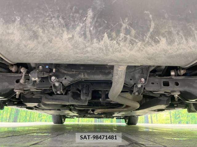 Lexus CT 2011-08 255202-19