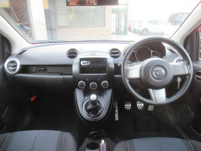 Mazda DEMIO 2011-01 191781-9