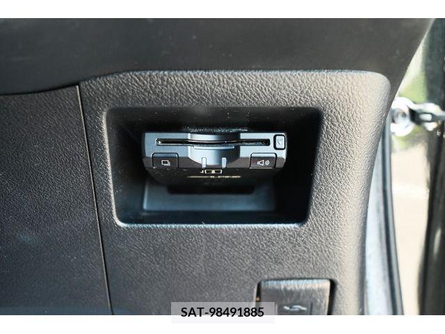 Toyota VITZ 2012-06 288581-18