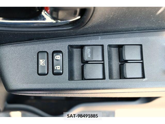 Toyota VITZ 2012-06 288581-17