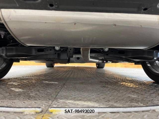 Toyota PRIUS 2023-04 219969-19