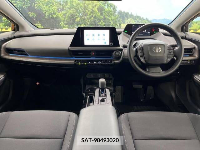 Toyota PRIUS 2023-04 219969-1