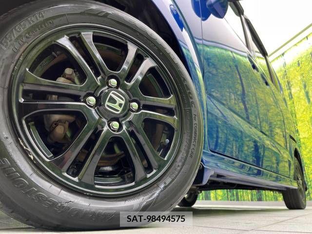 Honda N BOX CUSTOM 2015-03 336460-13
