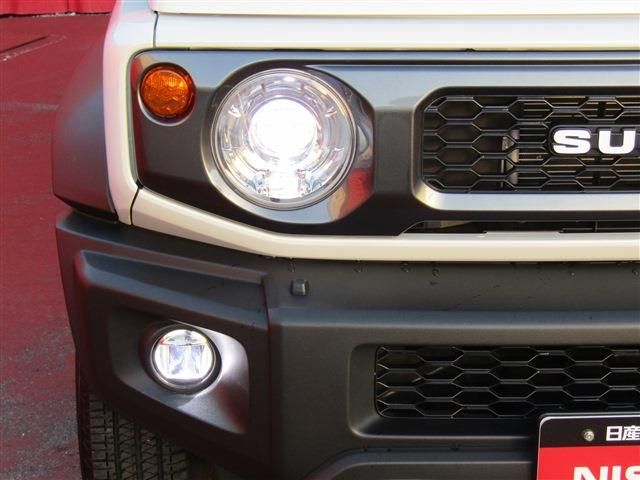 Suzuki JIMNY SIERRA 2021-03 194909-26