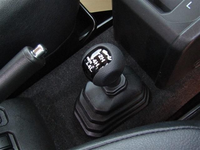 Suzuki JIMNY SIERRA 2021-03 194909-4