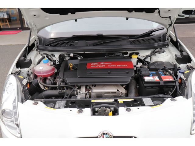 ALFA ROMEO GIULIETTA 2015-03 4538-18