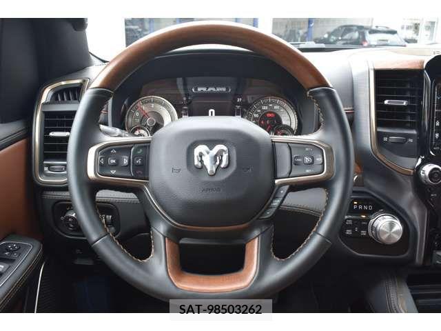 Dodge RAM 2023-09 335860-10