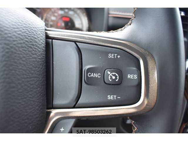 Dodge RAM 2023-09 335860-18
