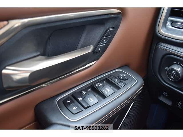 Dodge RAM 2023-09 335860-19