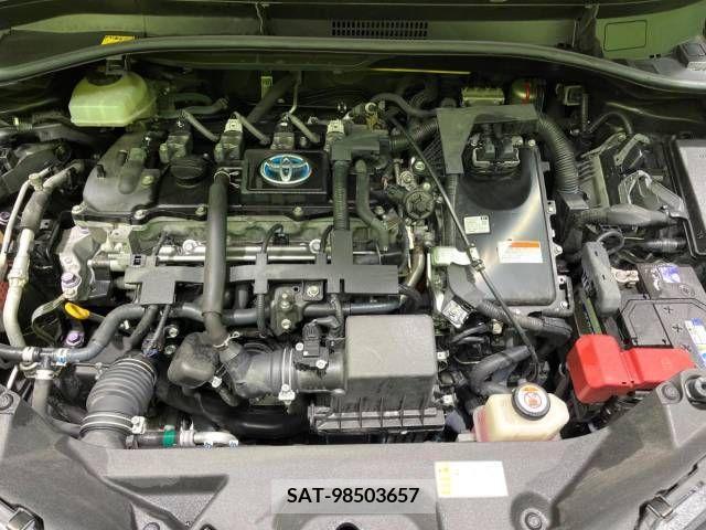 Toyota C-HR 2017-03 246089-18