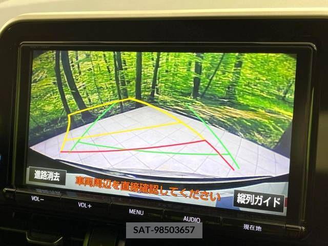 Toyota C-HR 2017-03 246089-4