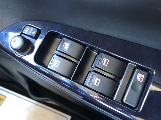 Daihatsu TANTO CUSTOM 2017-05 187031-10