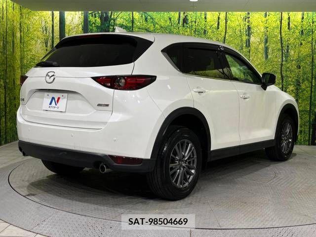 Mazda CX-5 2017-09 412745-17