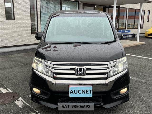 Honda STEP WGN 2013-10 286212-1