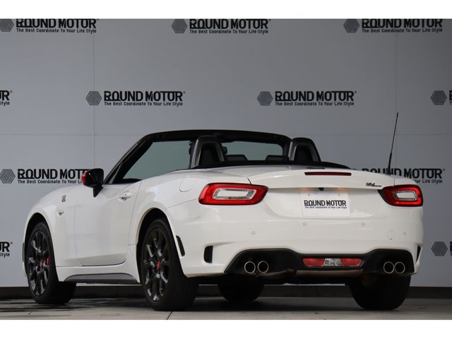Abarth 124 Spider 2017-07 196604-1