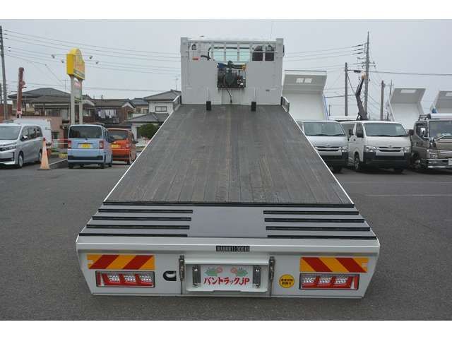 MITSUBISHI FUSO Fighter 2022-03 2366-18