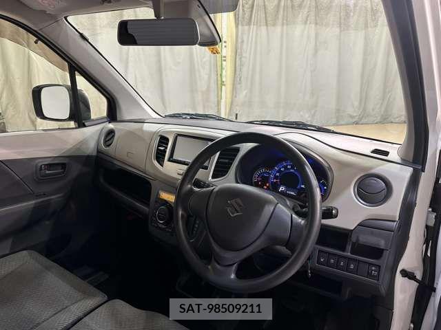 Suzuki WAGON R 2015-12 230091-8