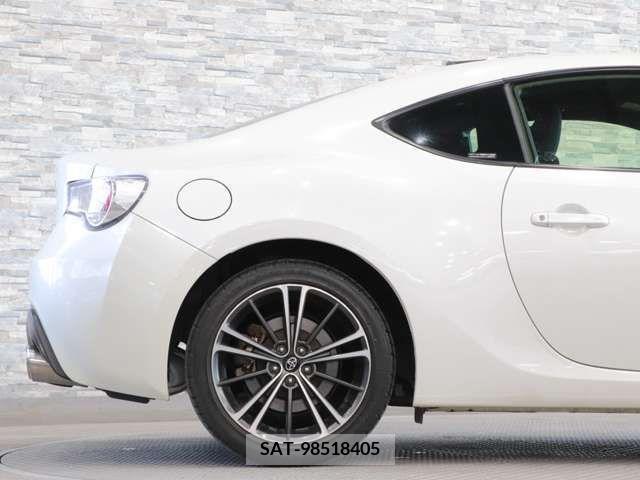 Toyota 86 2012-08 223081-14