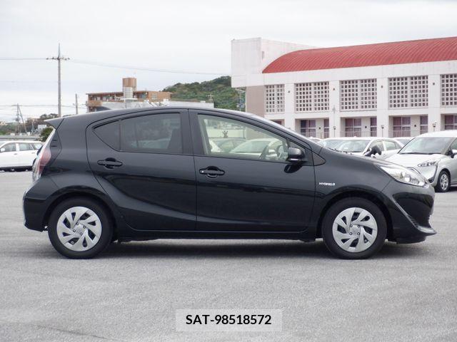 Toyota AQUA 2020-06 291674-4