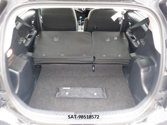 Toyota AQUA 2020-06 291674-9