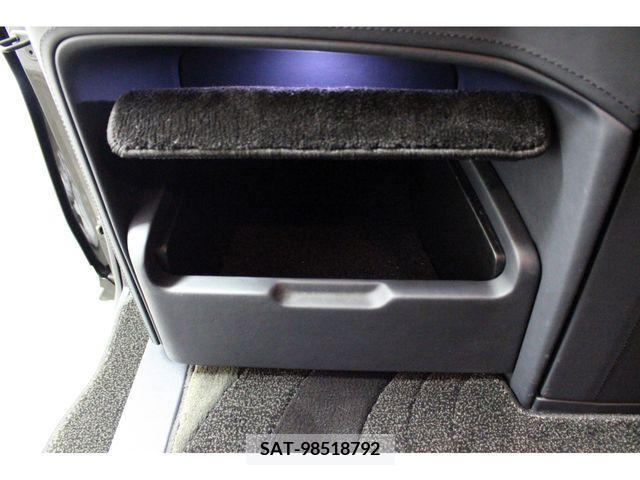 Toyota ALPHARD 2019-11 355501-25