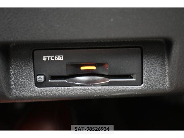 Nissan LEAF 2021-01 224504-7