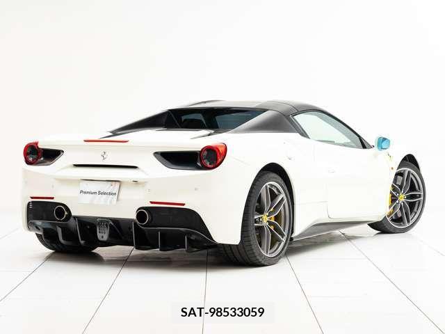 Ferrari 488 Spider 2016-12 378012-13