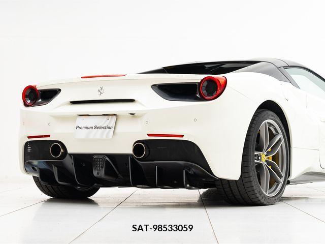Ferrari 488 Spider 2016-12 378012-28
